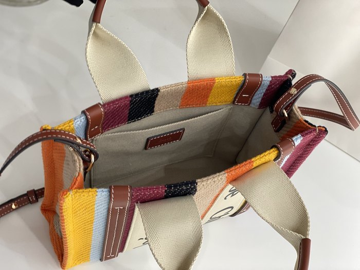 Chloe Tote with stylish design traits Beige 01A