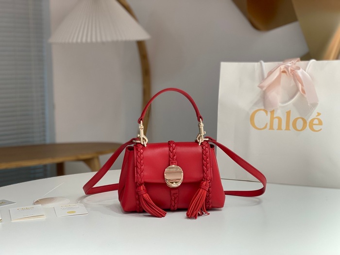Chloe Tote with stylish features Red 01A