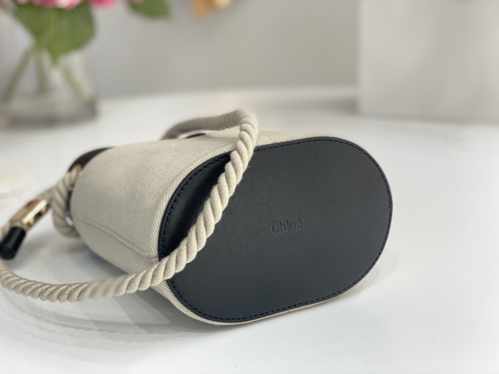 Chloe Tote with stylish traits Beige 01A 2