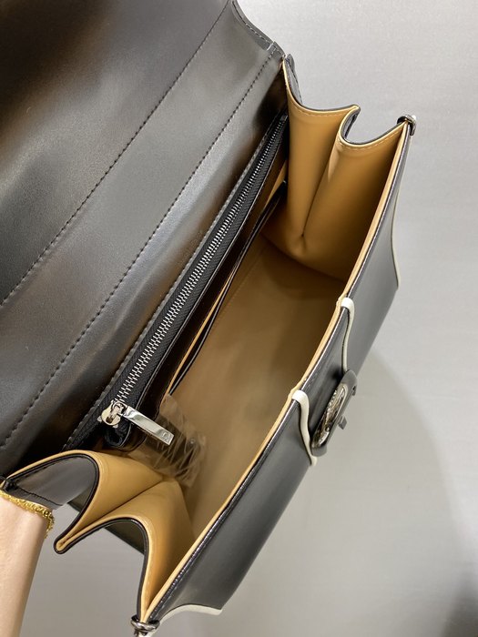 Delvaux Tote bag with elegant design Black 01A 2