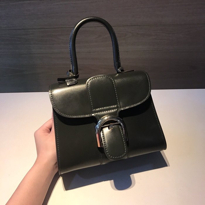 Delvaux Tote bag with elegant design Black 01A