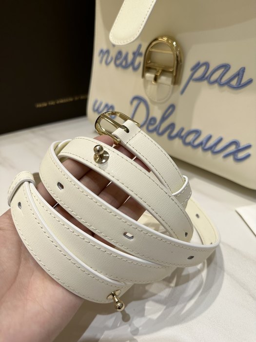 Delvaux Tote style 04 Black 01A