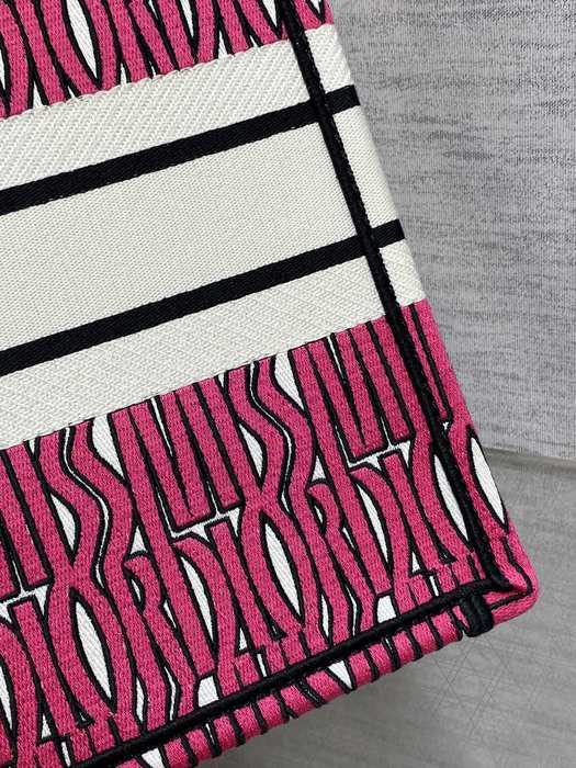 Dior 451231485012315255123161 size 26cmsize 36cmsize 41cm color 39A 2