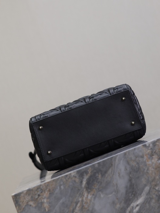 Dior 78123216 size 242011cm color 49A