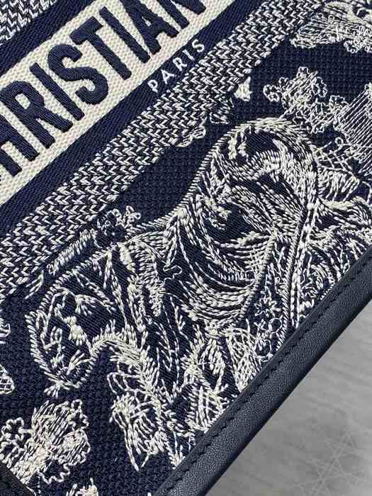 Dior Canvas Tote with Elegant Traits Navy 01A