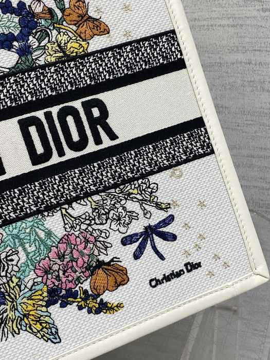 Dior Canvas Tote with Floral Design White 01A