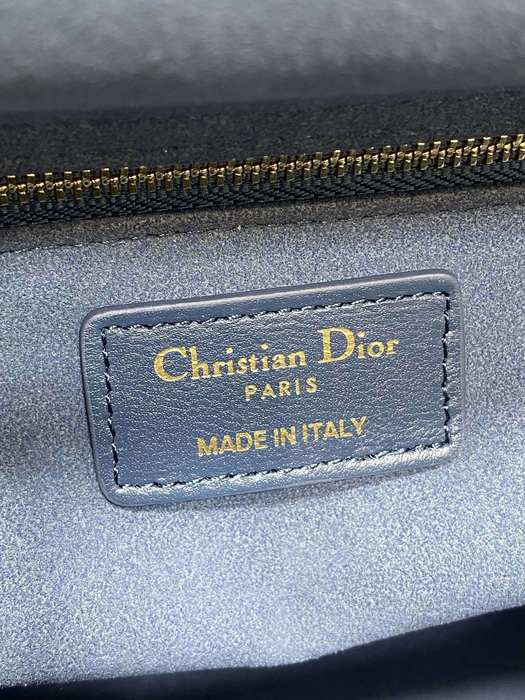 Dior Elegant Quilted Tote Navy 01A