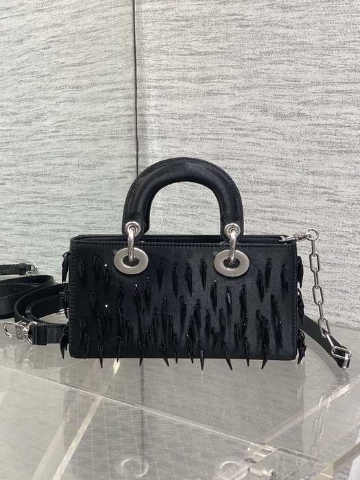 Dior Elegant Tote with luxury detailing Black 01A