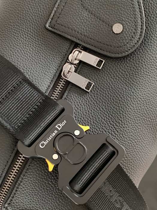 Dior Fashion Tote with functional traits Black 01A