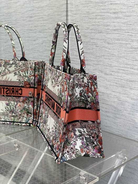 Dior Large Floral Tote Beige 01A