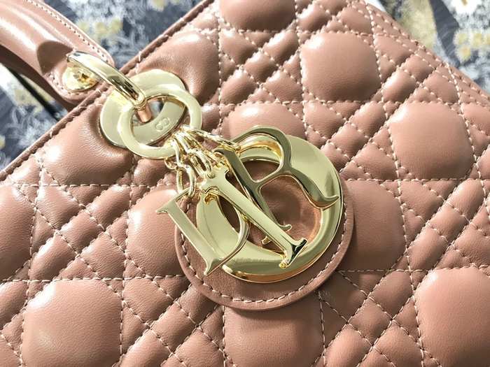 Dior Quilted Tote Beige 01A 5