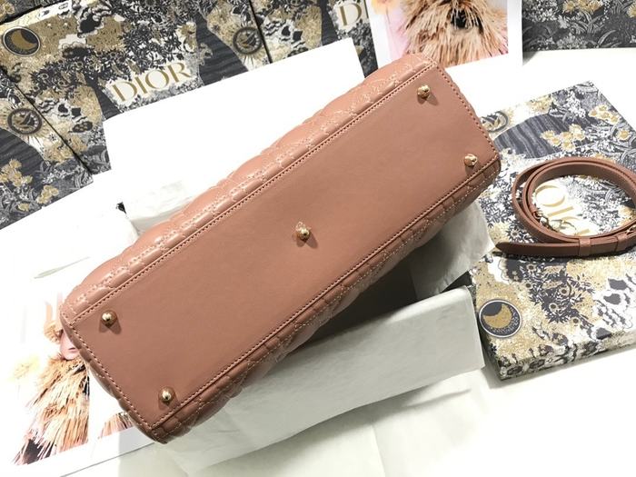 Dior Quilted Tote Beige 01A 5