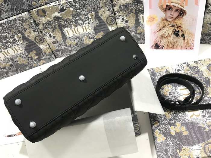 Dior Quilted Tote Black 01A 2