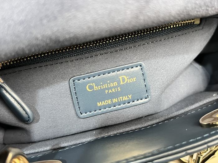 Dior Quilted Tote Blue 01A 2