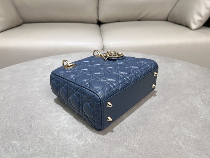 Dior Quilted Tote Blue 01A 2
