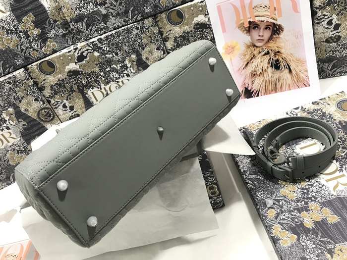 Dior Quilted Tote Grey 01A 3