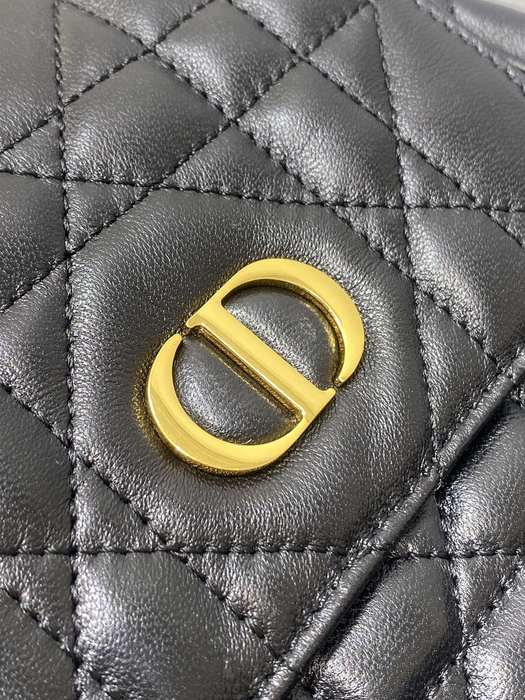 Dior Quilted Tote with pockets Black 01A