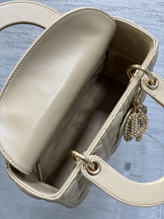 Dior Stylish Tote Beige 01A