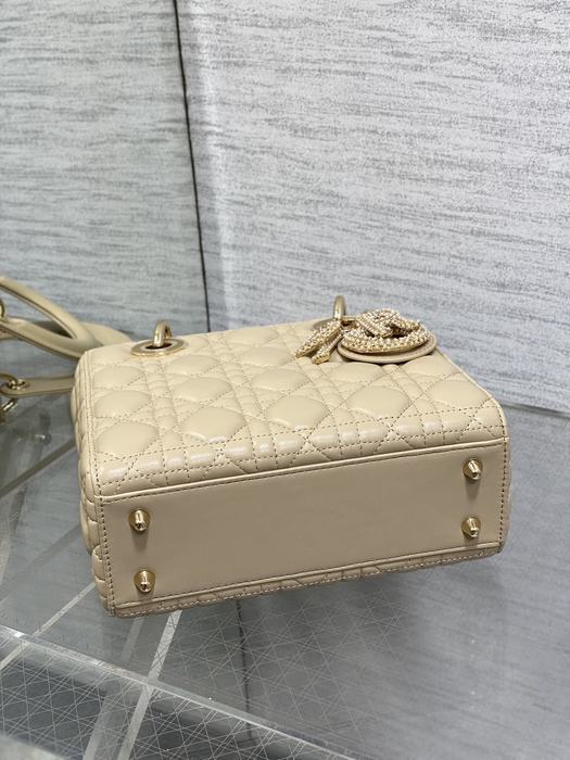 Dior Stylish Tote Beige 01A