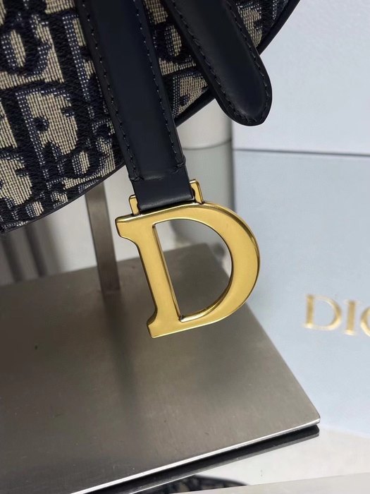 Dior Stylish Tote with characteristic traits Navy 01A