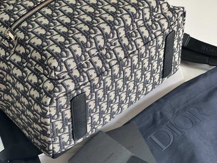 Dior Tote Bag Navy 01A 11