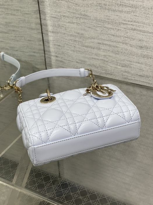 Dior Tote Bag White 01A 3