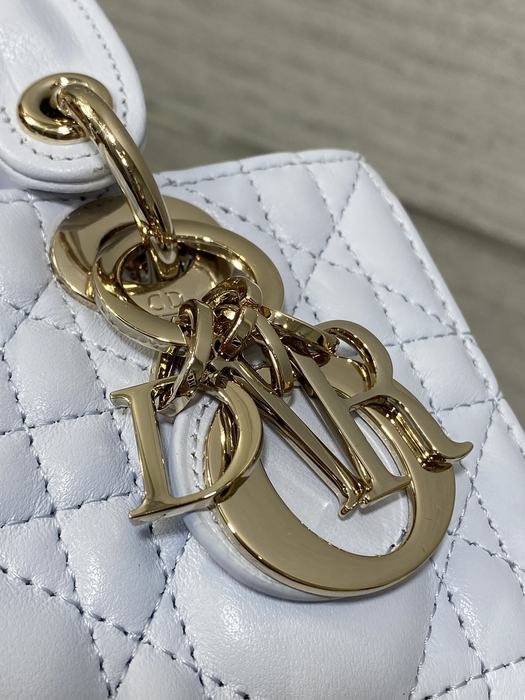 Dior Tote Bag White 01A 3