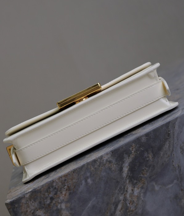 Dior Tote Bag White 01A 5