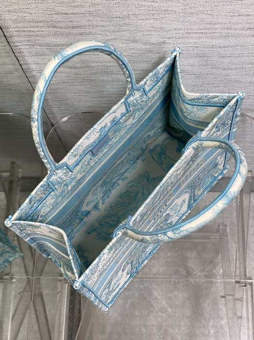 Dior Tote Bag with Artistic Design Blue 01A