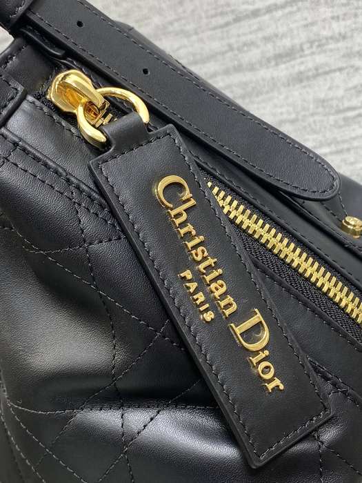 Dior Tote Bag with Elegant Design Black 01A 5