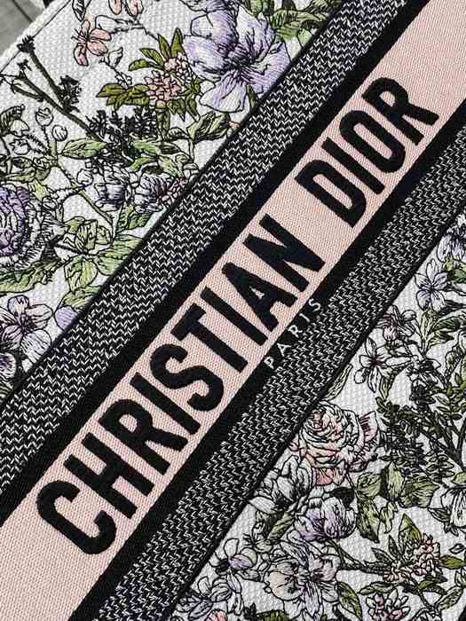 Dior Tote Bag with Floral Design White 01A 2