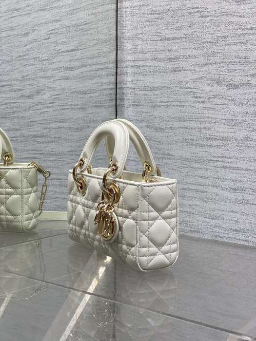 Dior Tote Bag with Quilted Design White 01A 2