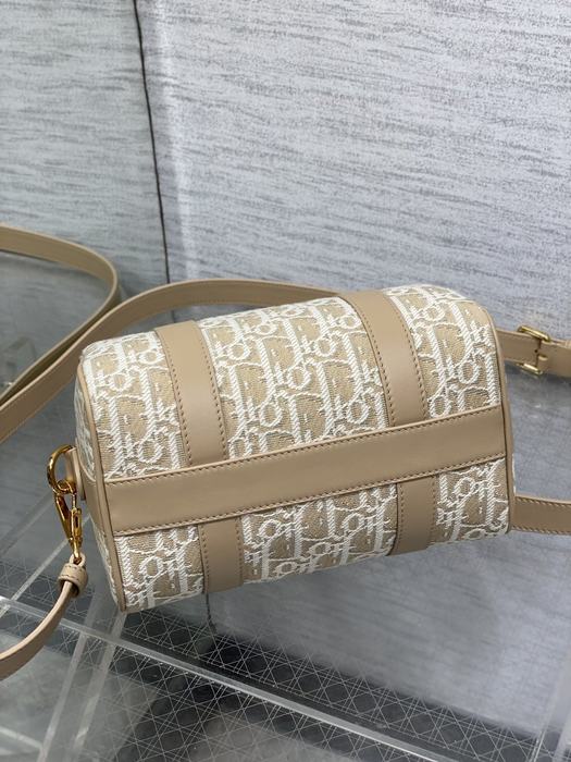 Dior Tote Bag with Stylish Features Beige 01A 5