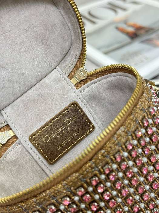 Dior Tote Bag with Stylish Features Brown 01A 3