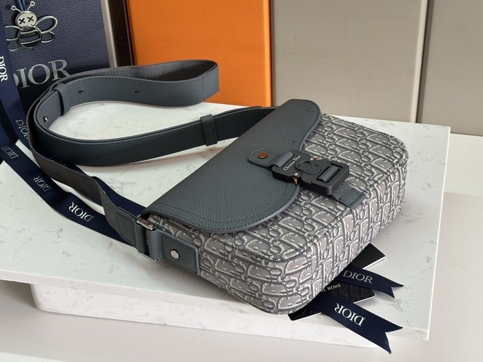 Dior Tote Bag with Stylish Features Grey 01A 2