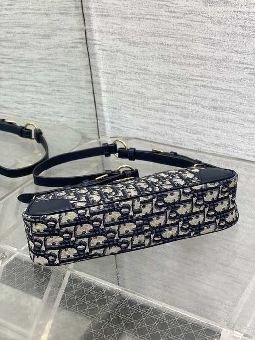 Dior Tote Bag with Stylish Features Navy 01A 9