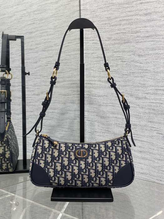 Dior Tote Bag with Stylish Features Navy 01A 9