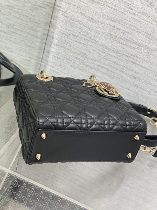 Dior Tote Bag with elegant construction Black 01A
