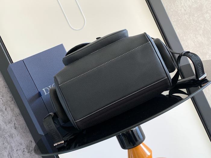 Dior Tote Bag with sleek design Grey 01A 3