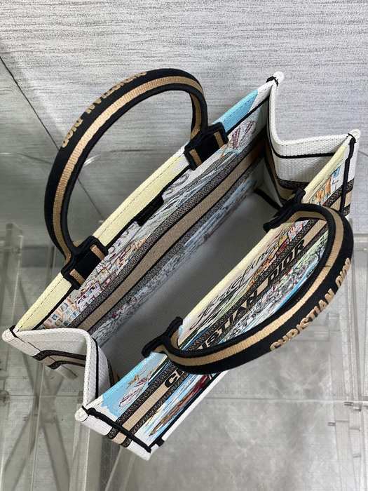 Dior Tote bag with artistic design Beige 01A