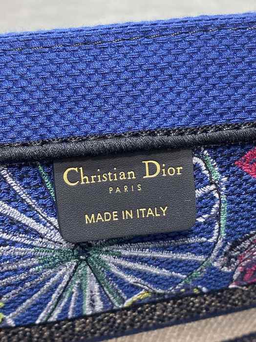 Dior Tote bag with artistic elements Navy 01A