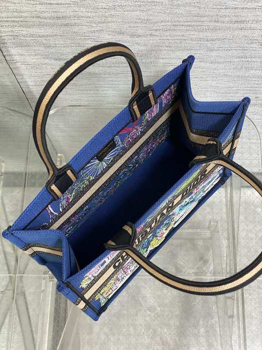 Dior Tote bag with artistic elements Navy 01A