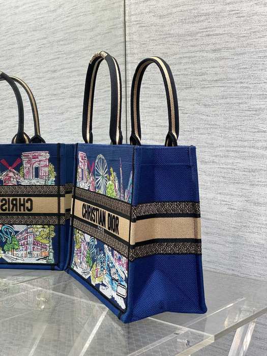 Dior Tote bag with artistic elements Navy 01A