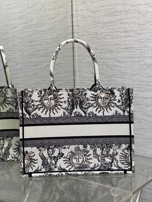 Dior Tote bag with artistic print Black 01A