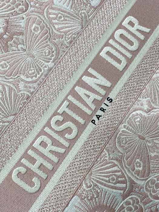 Dior Tote bag with characteristic features Beige 01A