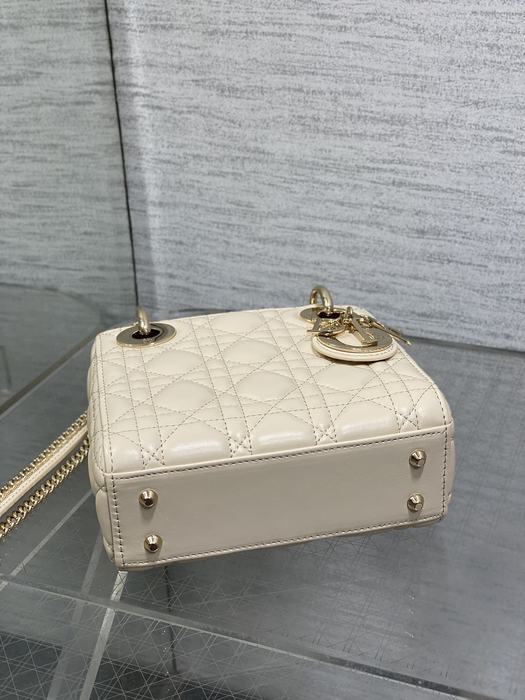 Dior Tote bag with chic details Beige 01A