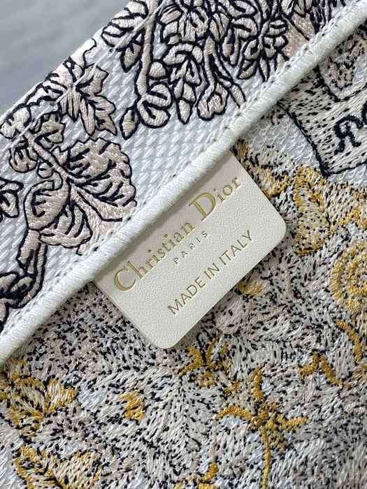 Dior Tote bag with elegant design Beige 01A