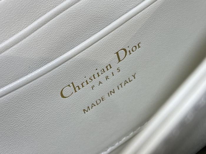 Dior Tote bag with elegant design White 01A 3