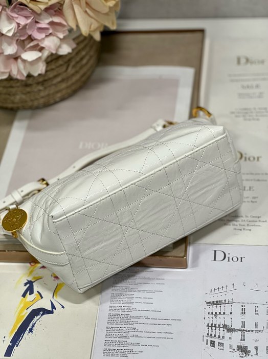 Dior Tote bag with elegant design White 01A 5
