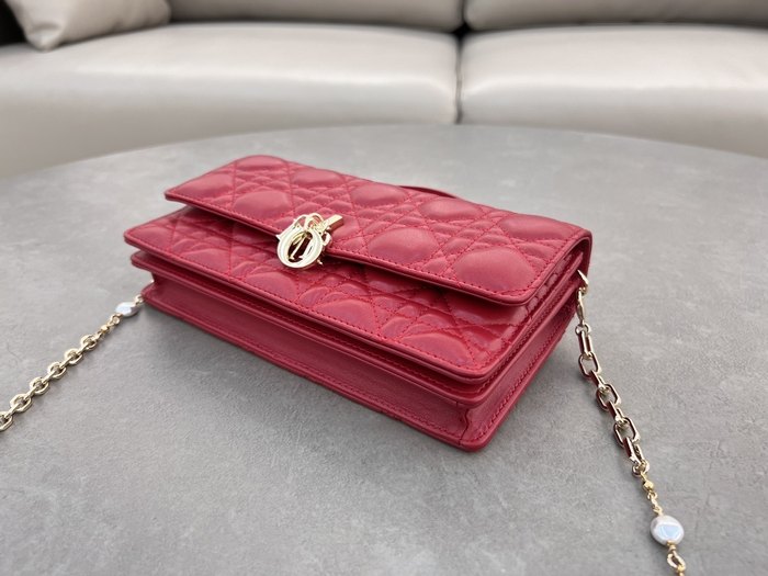 Dior Tote bag with elegant design traits Red 01A